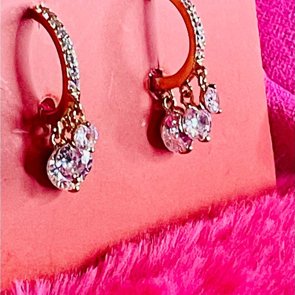 Perfect pair - Picture 3 of 12
